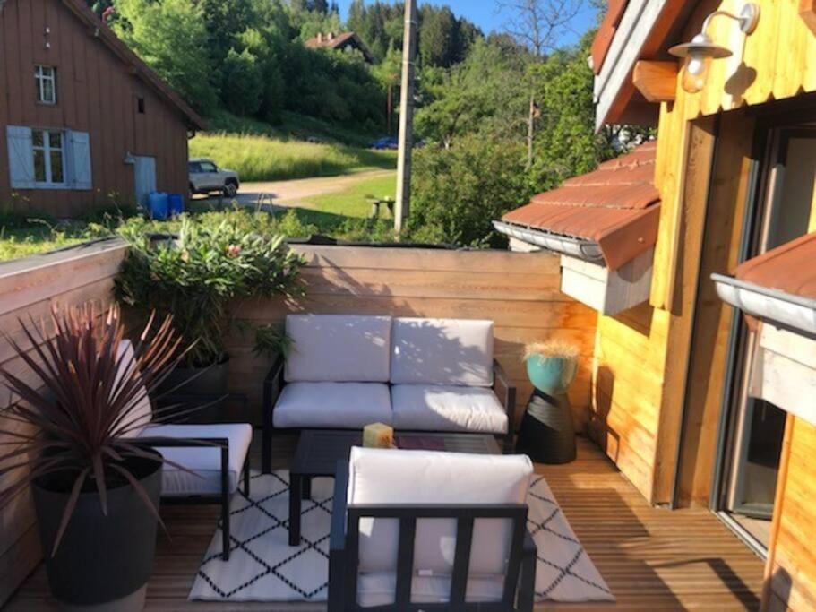 Chez Alixe - Appartement Avec Terrasse Gerardmer Ngoại thất bức ảnh