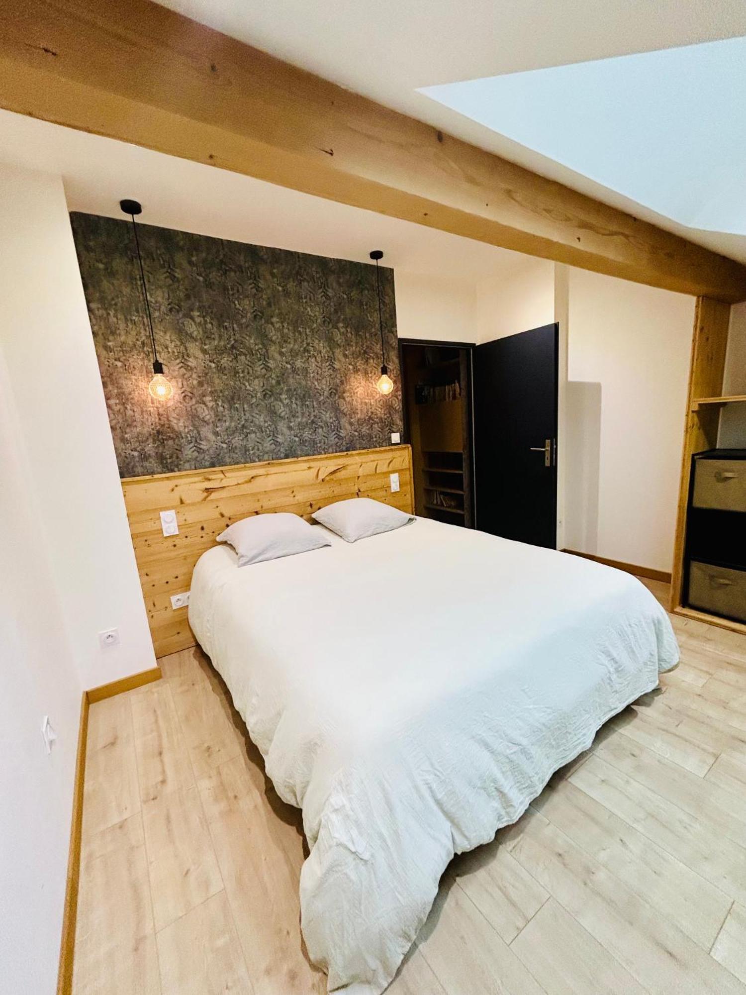 Chez Alixe - Appartement Avec Terrasse Gerardmer Ngoại thất bức ảnh